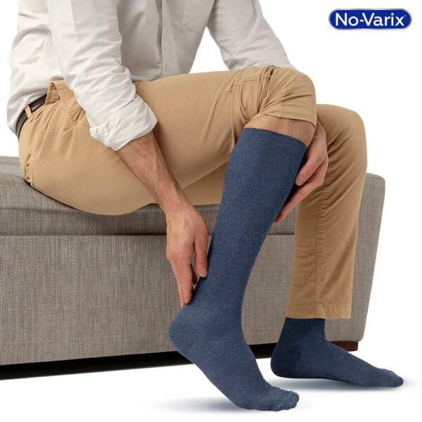 Calcetin Novarix Azul Navy Hombre 15-20 Mmhg Piernas Cansadas - Imagen 2